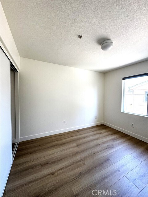Building Photo - 1011 Harbor Village Dr
