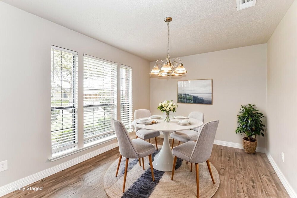 Building Photo - 7410 Aberdeen Dr