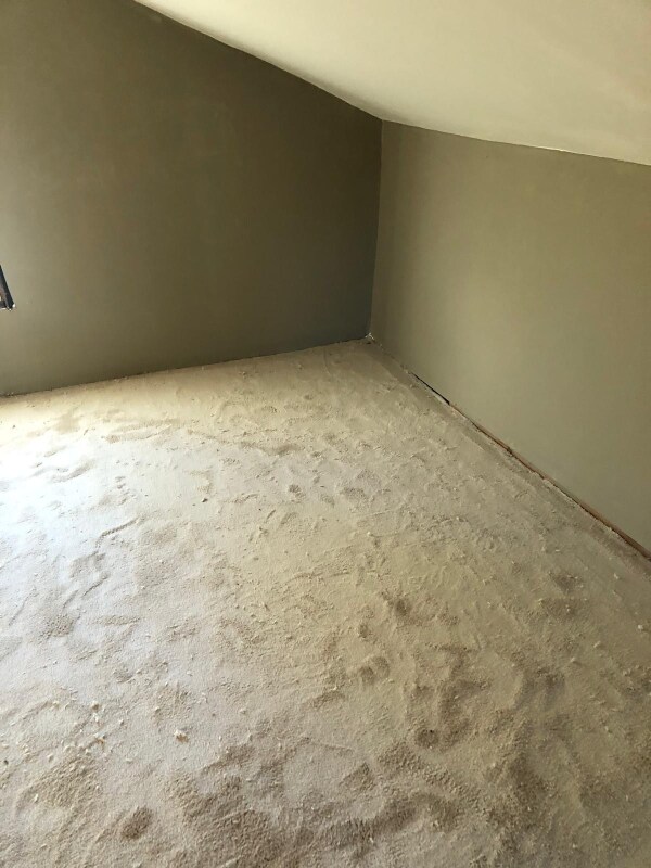 Building Photo - 13934 Montrose St