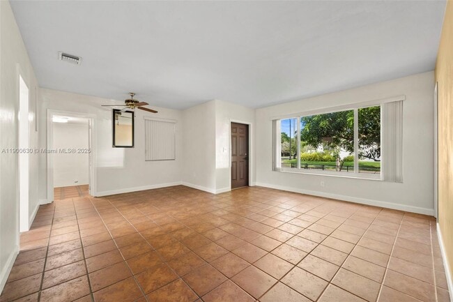 Building Photo - 6150 SW 15th St