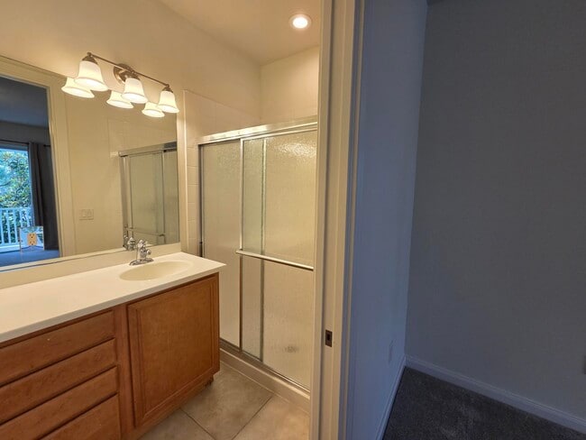 Building Photo - 1411 N Jeaga Dr