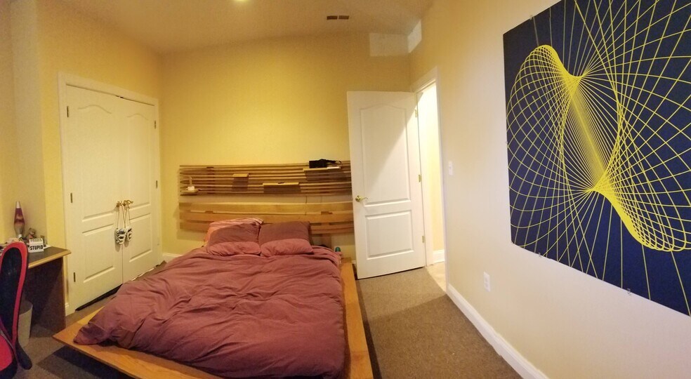 Bedroom 2 - 16114 Nursery Ln