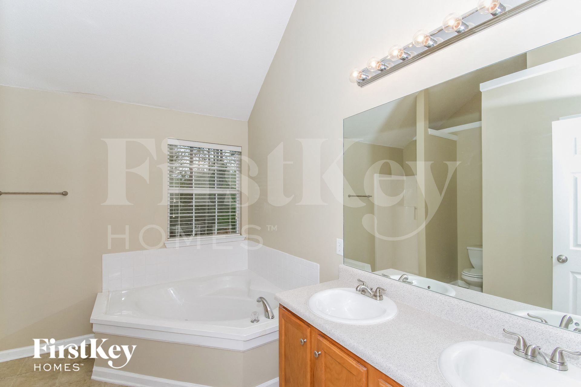 Building Photo - 4504 Gilder Circle