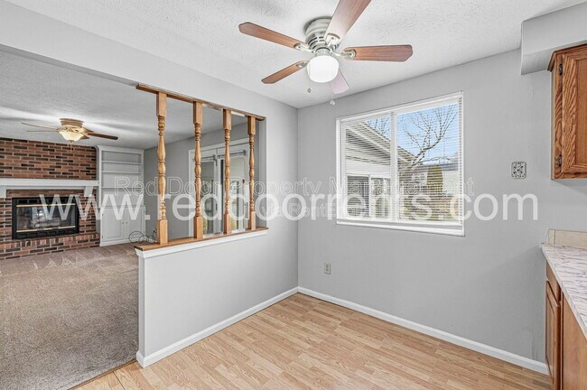 Building Photo - 8029 Cardinal Cove W