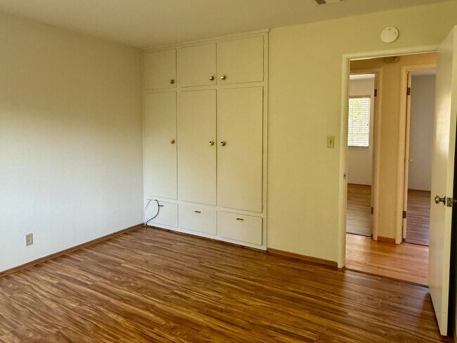 Building Photo - Must See Sharp 3 Bedroom 2 Bath Home in West San Jose