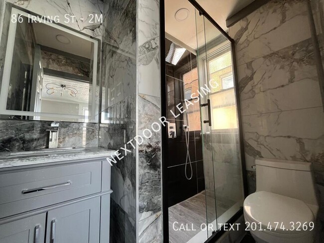 Building Photo - 86 Irving St