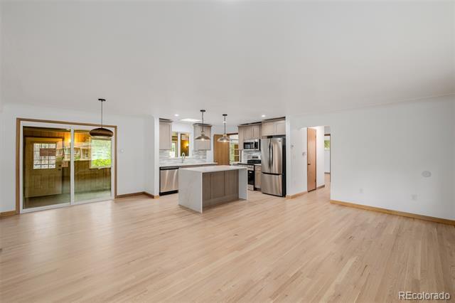 Building Photo - 6994 Teller Ct