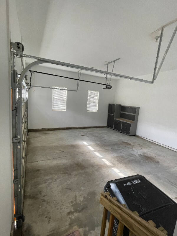 Building Photo - 4090 Hanover Square Pl