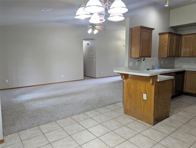 Building Photo - 517 SW 156th St