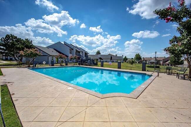 Building Photo - * $300 Off April and May Rent * Beautiful 1 bedroom apartment *