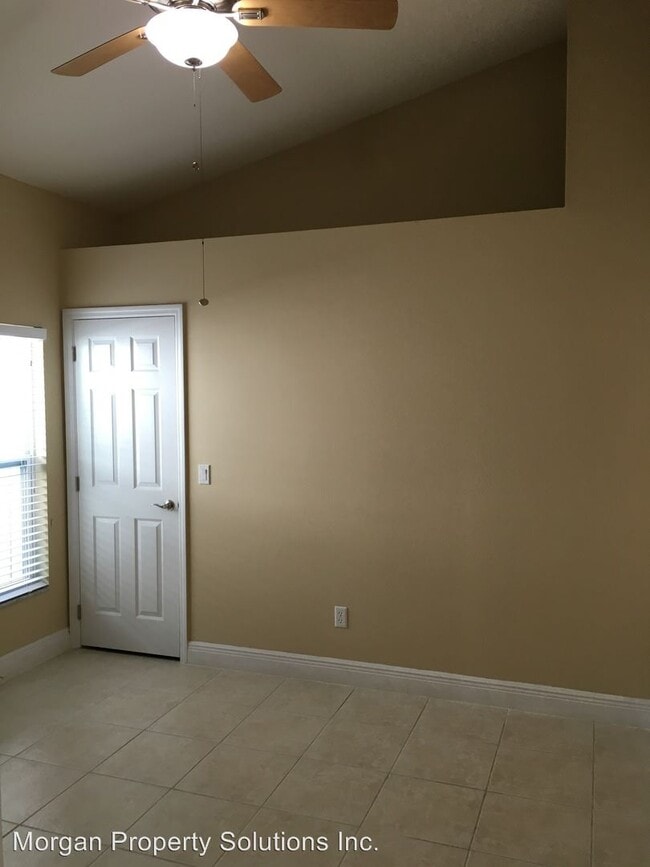 Building Photo - 3 br, 2 bath House - 2434 River Ridge Drive