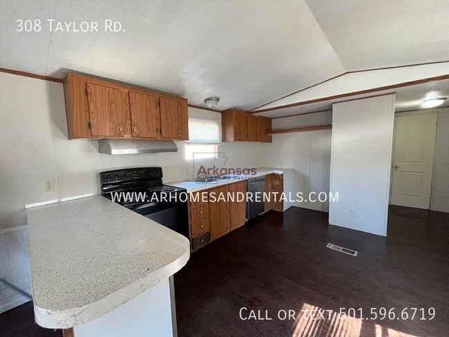 Building Photo - 308 Taylor Rd