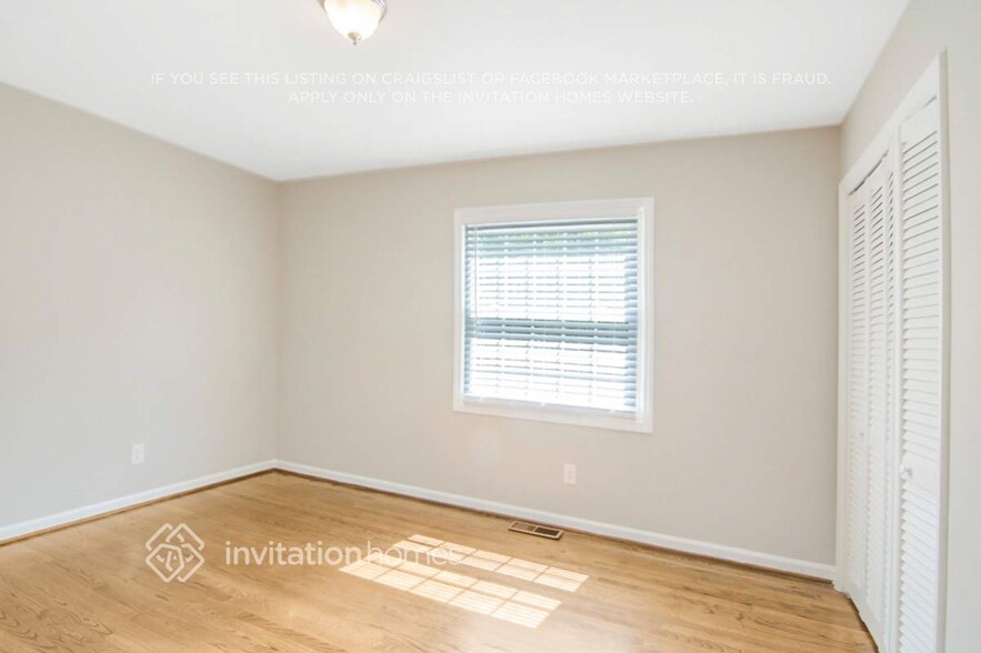 Building Photo - 7725 Audubon Dr