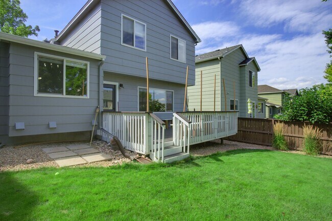 Building Photo - Beautifully Updated 3-BR Home in Heart of Westridge – Move-In Ready