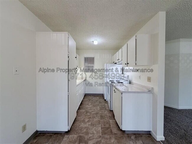 Building Photo - 13317 SW 17th St