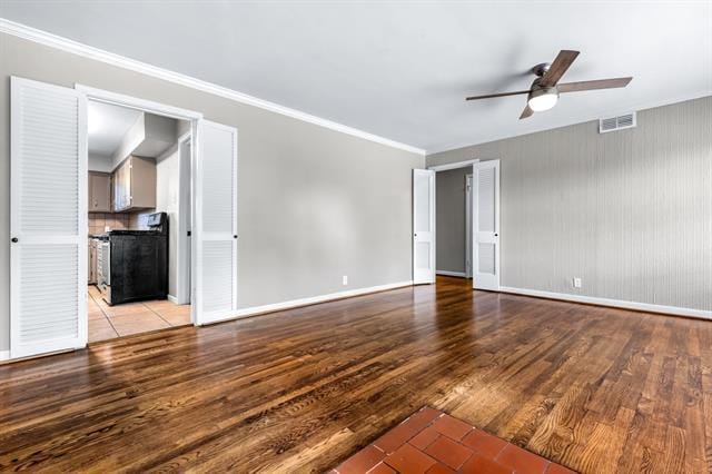 Building Photo - 704 Downing Dr