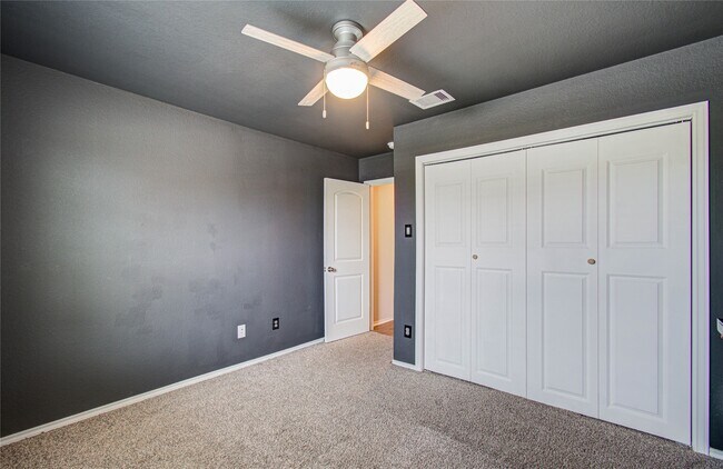 Building Photo - 20835 Medford Landing Ln