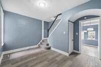 Building Photo - 1110 Morton Ave