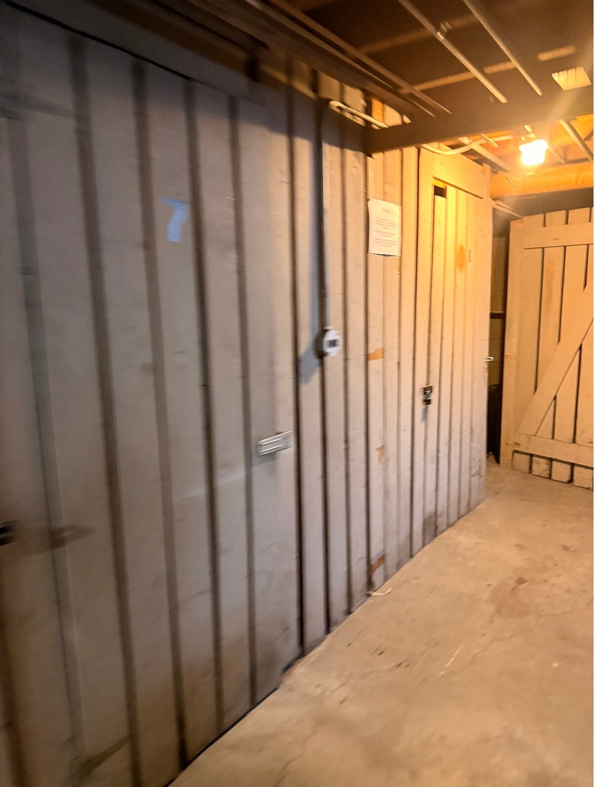 Building Photo - 4002 N Farwell Ave