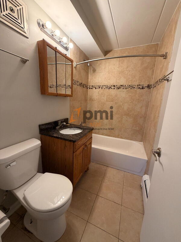 Building Photo - 111 Harrington Ave