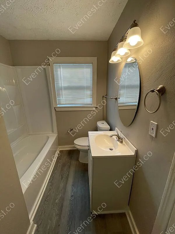 Building Photo - 314 Josanna St