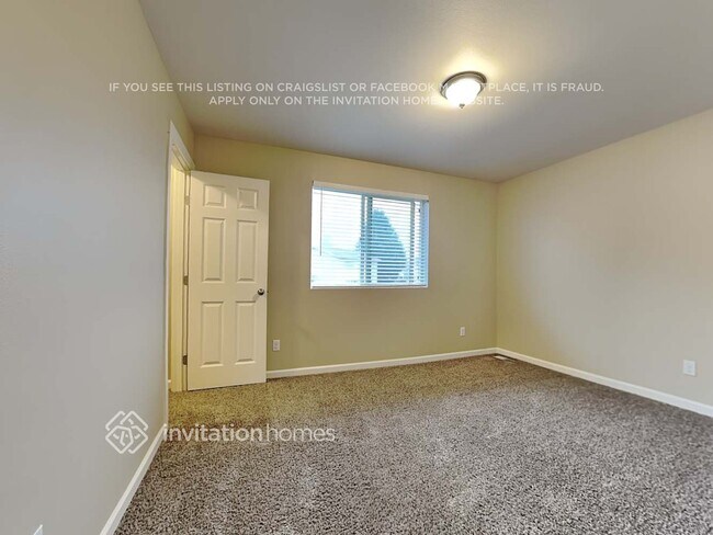 Building Photo - 17911 36th Ave E