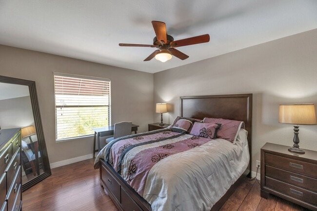 Building Photo - Move-In Ready 1-Bedroom in Scenic Fountain...