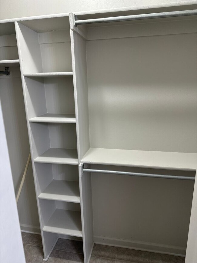 Building Photo - 3-Bedroom, 2-Bathroom Split floor plan Home for Rent in Austin, AR – Available April 2026