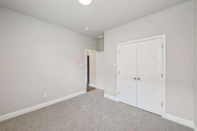 Building Photo - 220 Cheyenne Trail