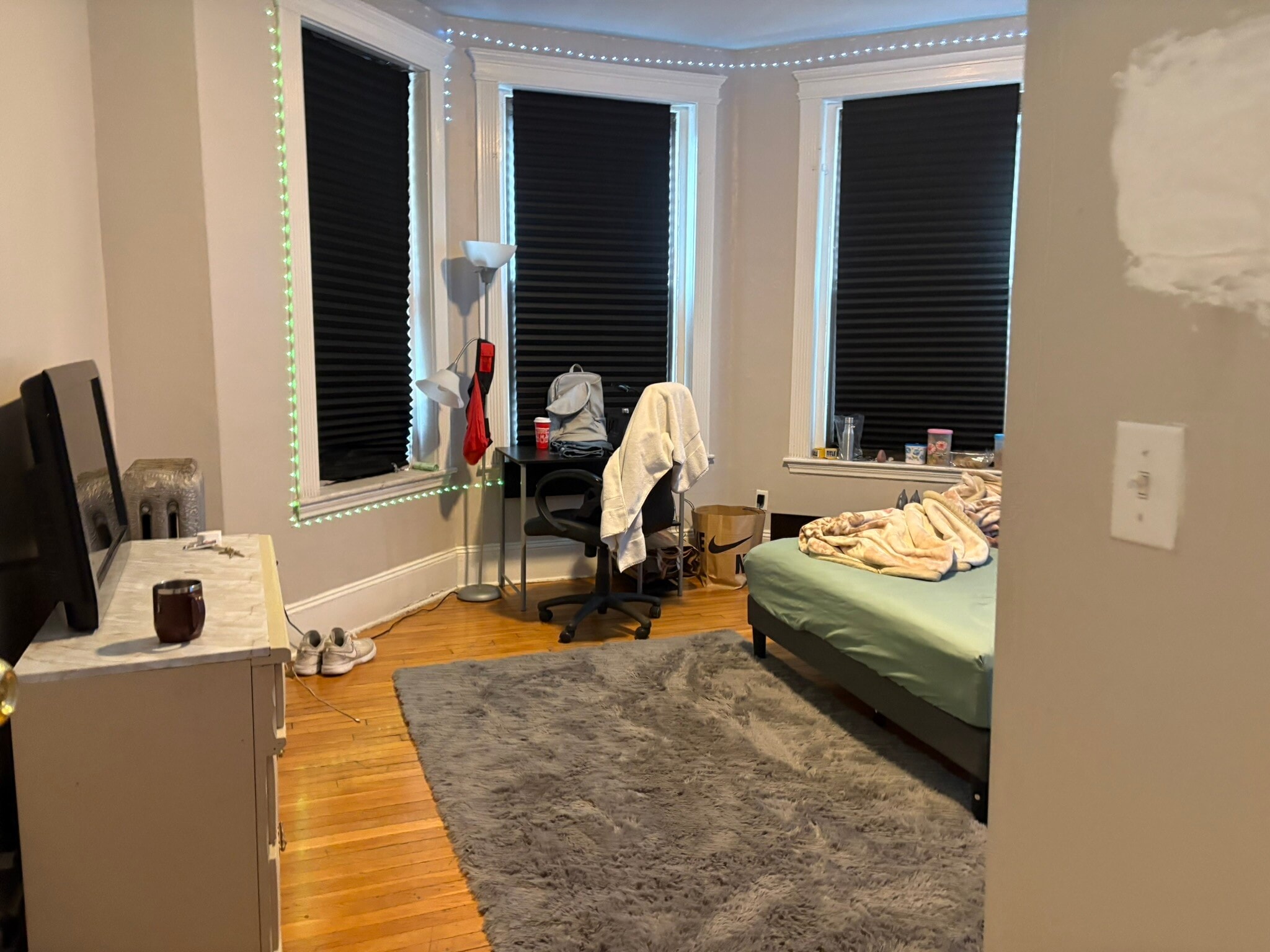 Building Photo - 1066 Commonwealth Ave