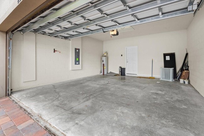 Building Photo - 4313 Beauty Leaf Cir