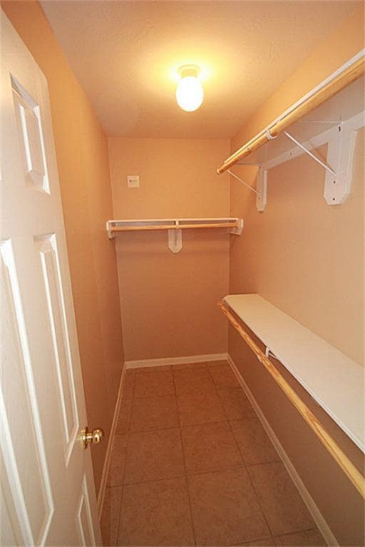 Building Photo - 6418 Mountain Pines Ln