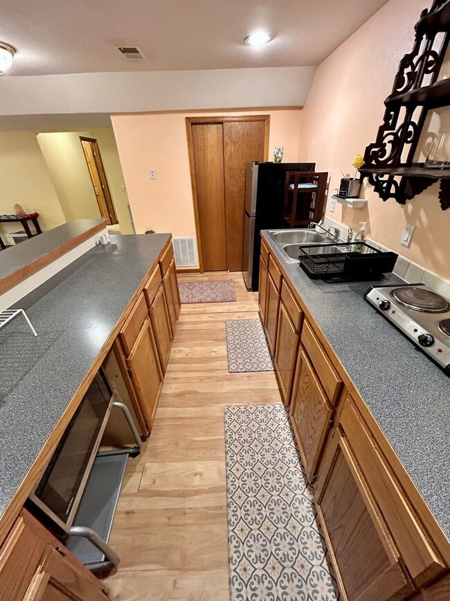 Building Photo - 3642 Larkwood Ct