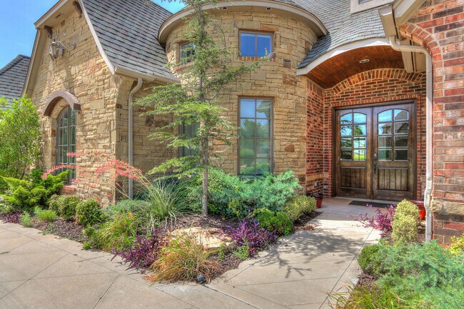 Building Photo - Luxury Living in Rosecreek – 4-Bedroom Home in Deer Creek Schools!