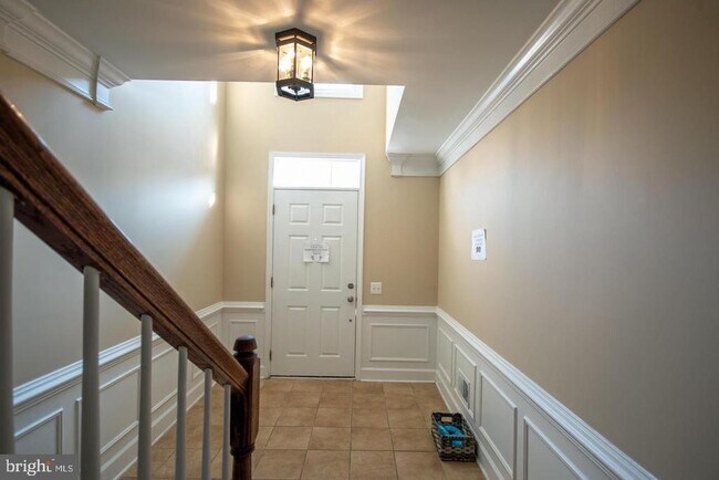 Building Photo - 2444 Terra Cotta Cir