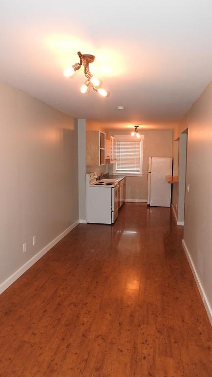 Building Photo - 517 Holmes St