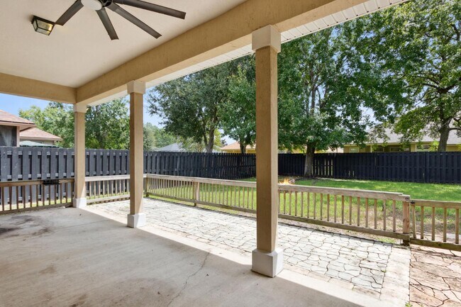 Building Photo - 14617 E Zachary Dr