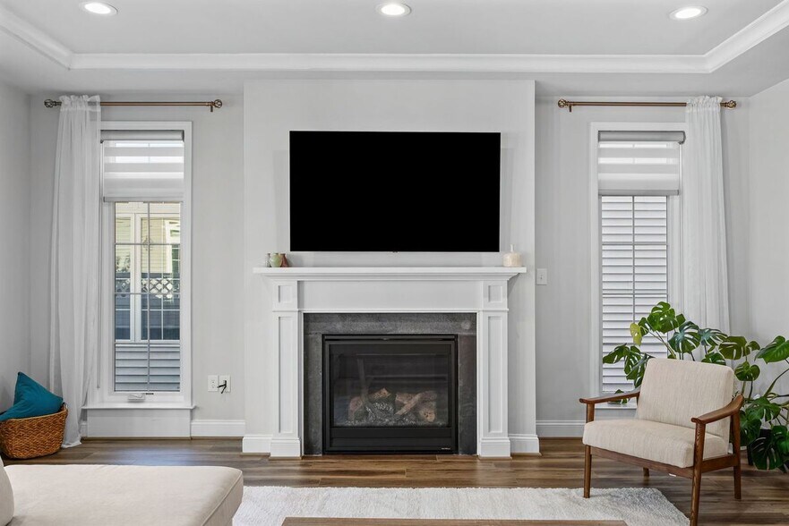 Building Photo - 709 Withers Pk Dr
