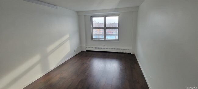 Building Photo - 97 07 63rd Rd