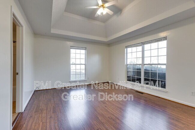 Building Photo - 175 Station Dr