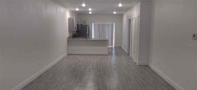 Building Photo - 309 Clermont Dr