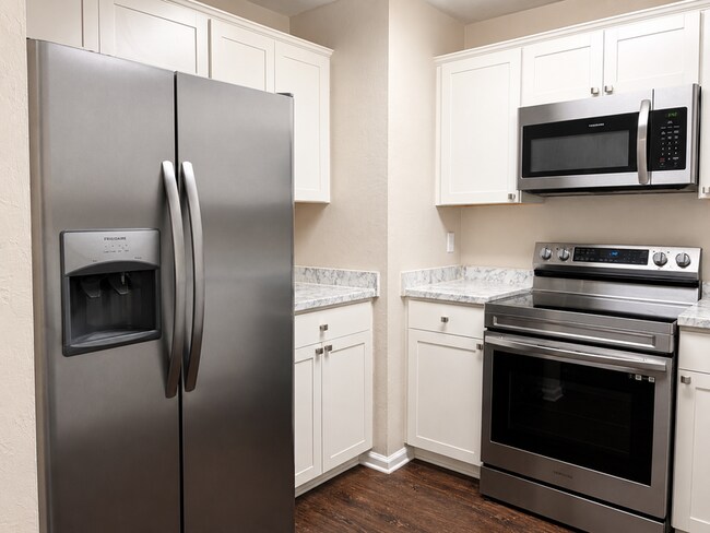 Building Photo - 8085 Talley Ann Dr
