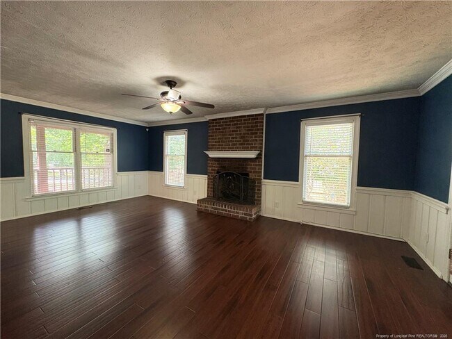 Building Photo - 405 Bannerman Pl