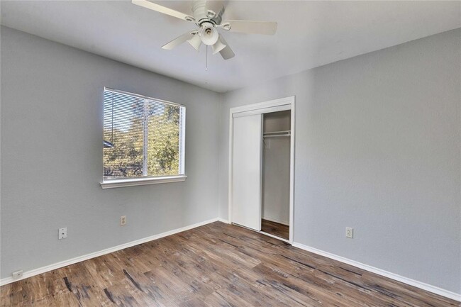 Building Photo - 3210 Blazing Star Trail