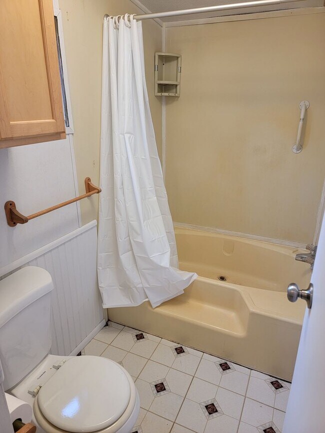 Building Photo - Adorable 3/2 in Homosassa!!