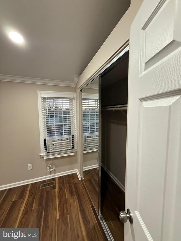 Building Photo - 45 Fendall Ave