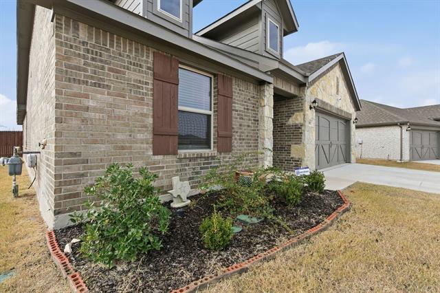 Building Photo - 301 Chickasaw Dr