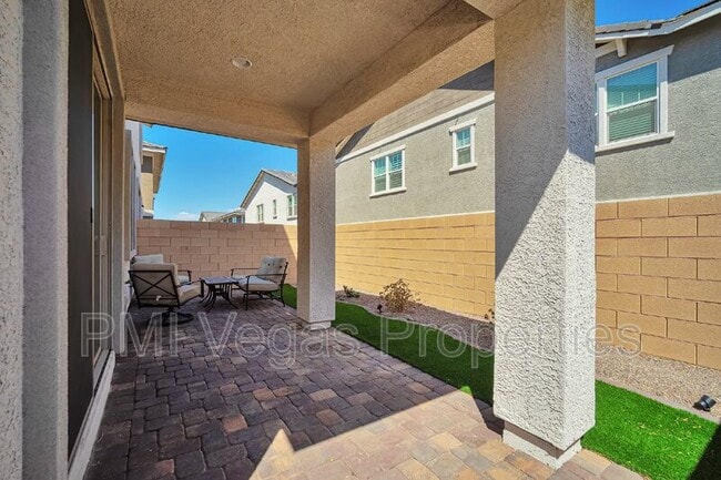 Building Photo - 780 Aurora Vale Pl