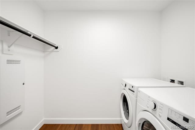 Building Photo - 3520 Chestnut Pl