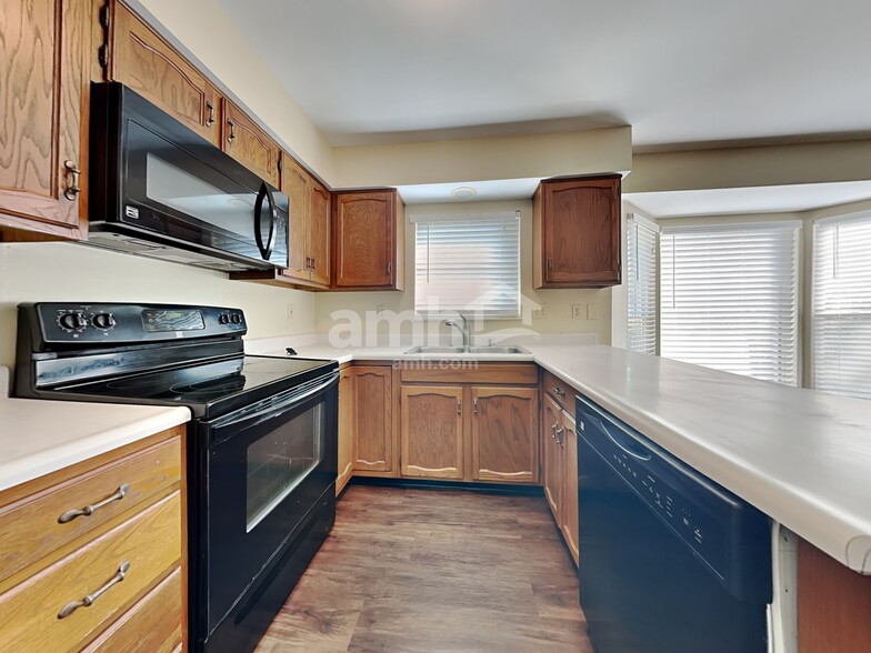 Building Photo - 3367 Woodlyn Hills Dr